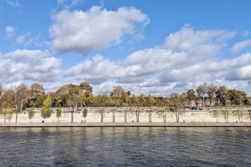 when to come to paris