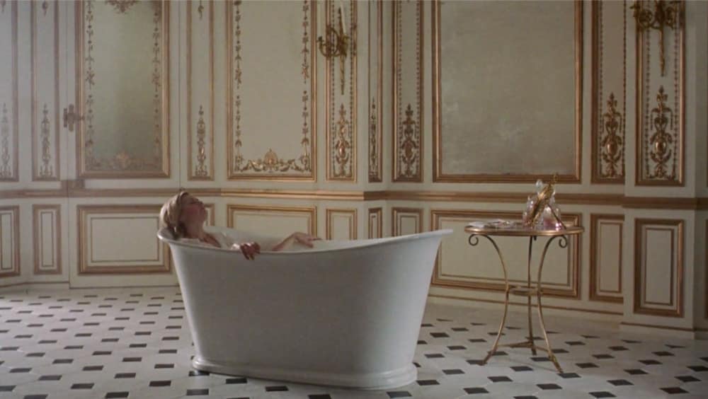 marie antoinette bathroom