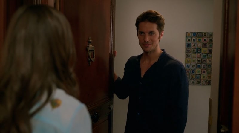 emily in paris recap season 1 episode 1 screenshot - gabriel