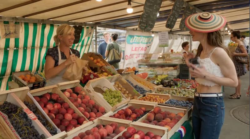 emily in paris recap screenshot - market