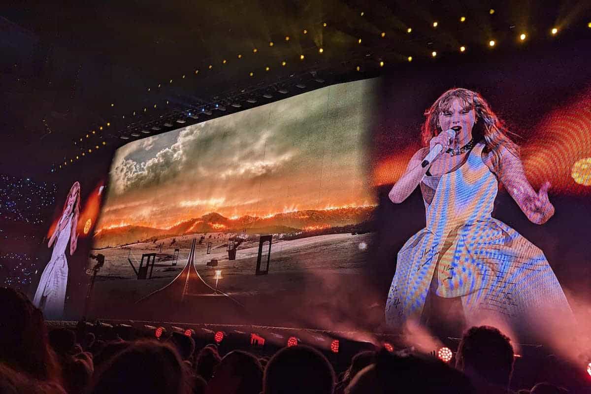 taylor swift in lyon