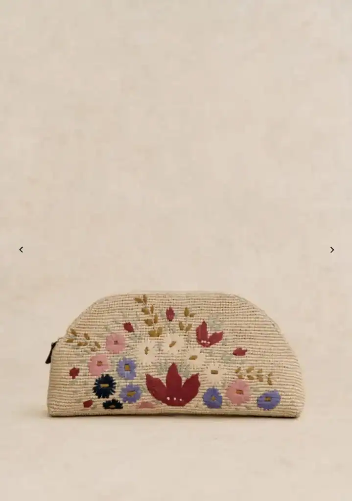 simone pouch