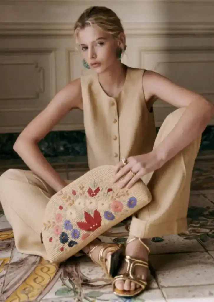simone pouch