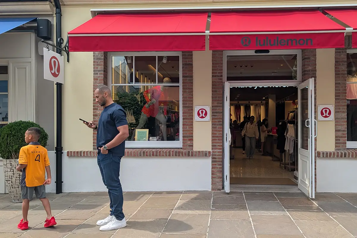 lululemon outlet paris